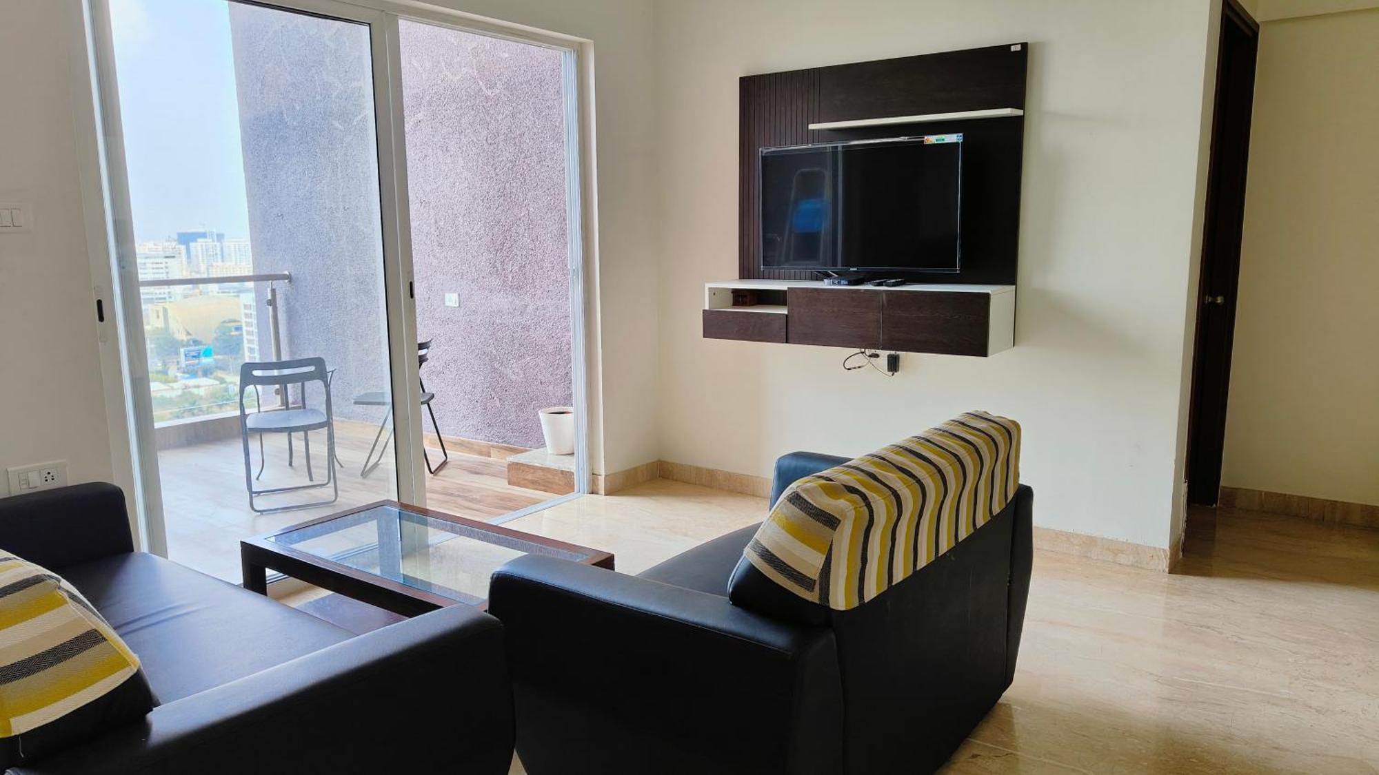 Apartment Ten Eleven